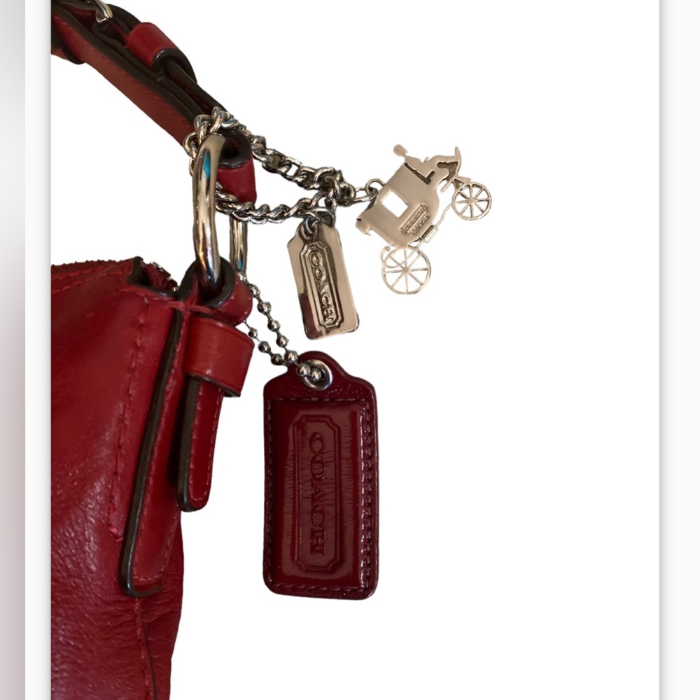 Vintage Coach 12683 EST. 1941 Red Hobo Purse. Beautiful Condition!🥰 - Picture 2 of 9
